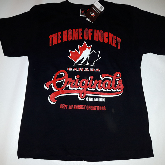 Team Canada Shirt Size Small NWT Small 🍁 - Picture 1 of 2